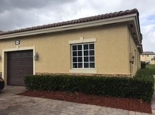 4th image of 3373 NE 11th Dr #0