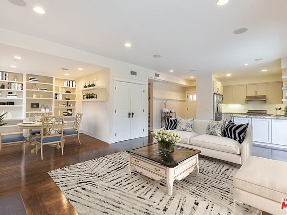 4th image of 1027 21st St Unit 3