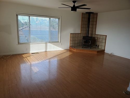 2nd image of 175 Foresthill Ave APT A