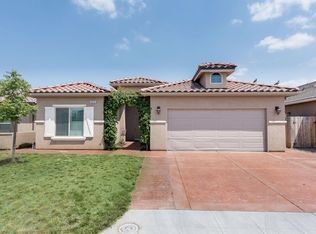 2655 Cherry Tree Dr, Madera, CA 93637