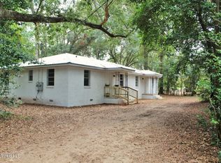 438 Manila St, Lucedale, MS 39452