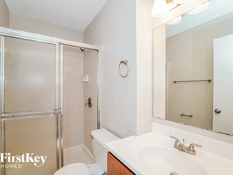 2926 Fenwood Dr — Photo 13