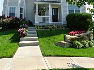 723 S Adams St, Lees Summit, MO 64083