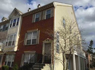 90 Cottonwood St #90, Jersey City, NJ 07305