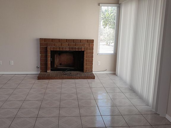 3rd image of 24221 Radwell Dr