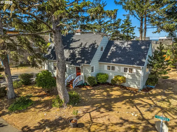 2132 S Columbia St, Seaside, OR 97138