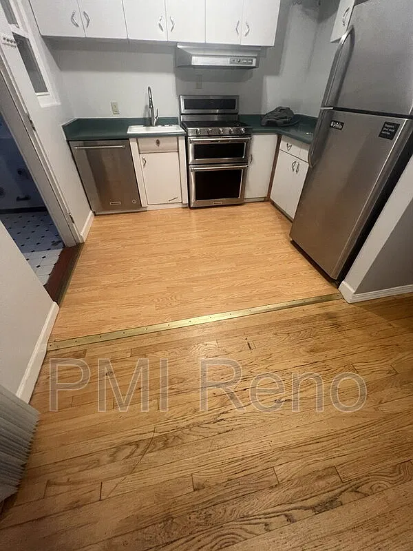 2 bed, 1.0 bath, 901 sqft, $1,800 — Photo 4
