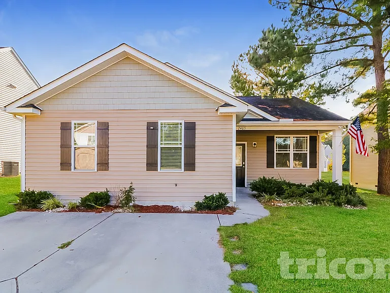 2403 King Malcolm Ln — Photo 1