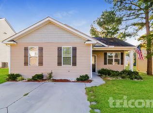 2403 King Malcolm Ln, Zebulon, NC 27597