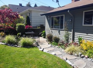 9261 44th Ave SW, Seattle, WA 98136