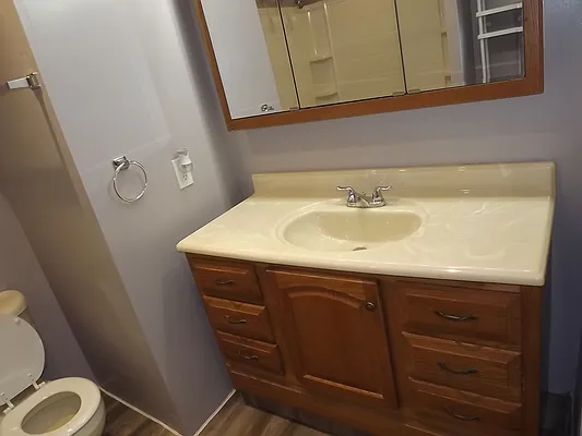 Rented by Capri Jet Realty Corp | media 10