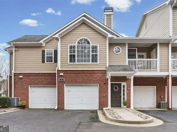 7104 Woodland Ln, Alpharetta, GA 30009