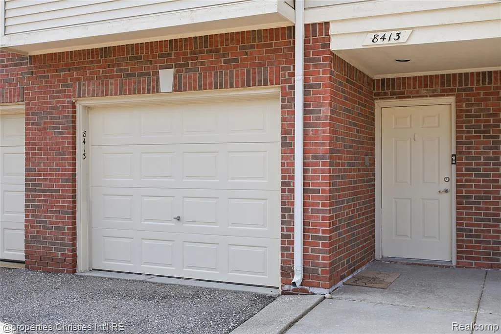 2 bed, 2.0 bath, 1482 sqft, $2,150 — Photo 4
