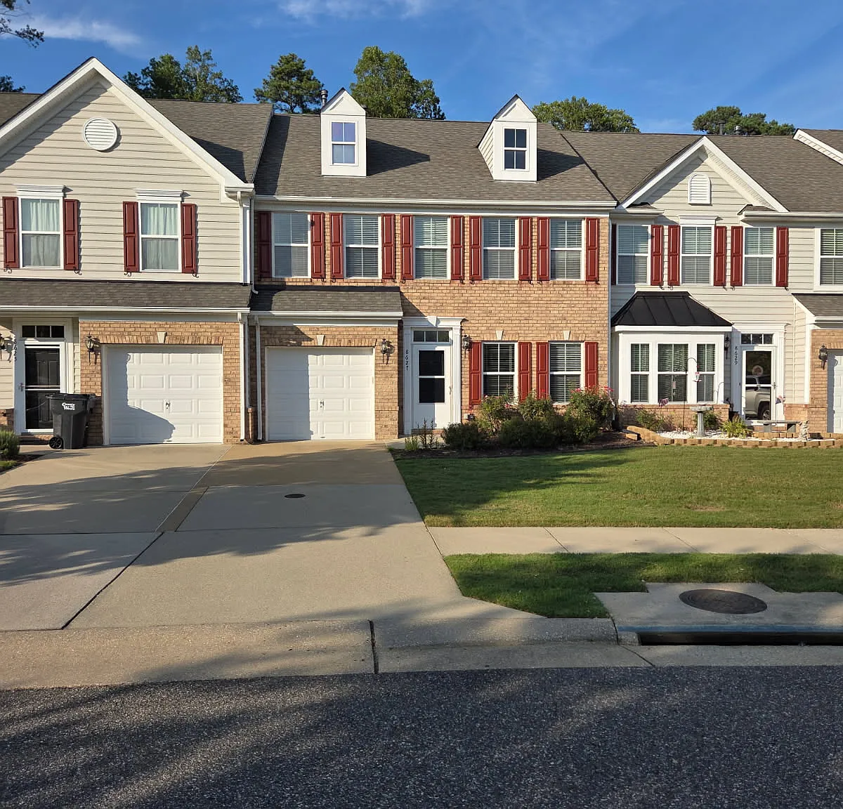 3 bed, 2031 sqft, $2,549 — Photo 1
