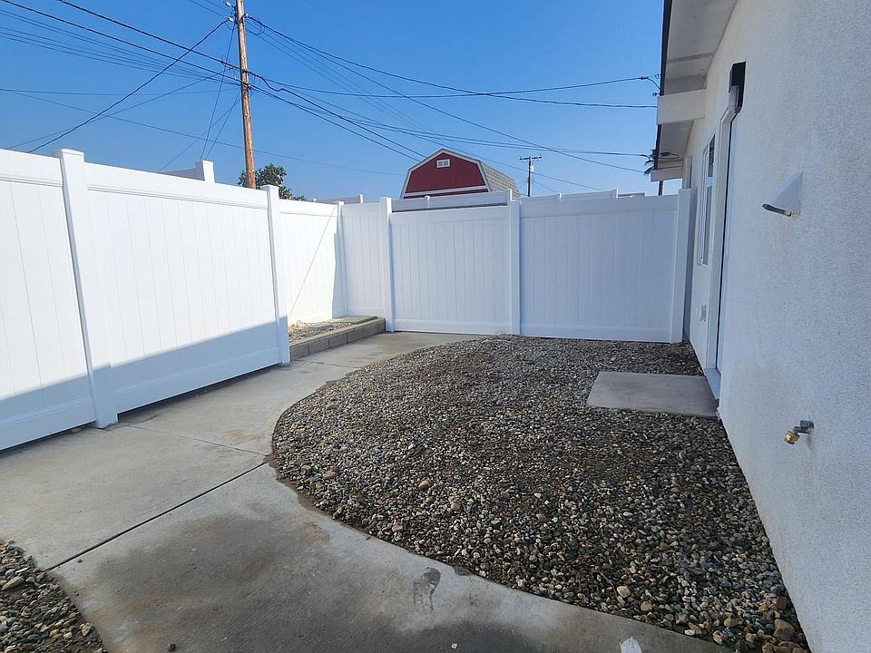 1st image of 942 W El Morado Ct Unit 3