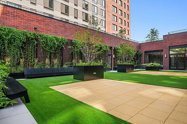 Rented by MNS | media 38