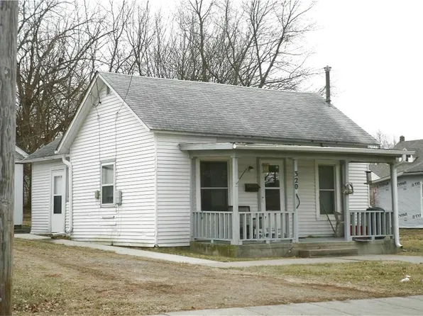 320 E 8th St N, Newton, IA 50208