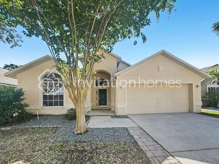 10210 Merrimac Manor Dr — Photo 1