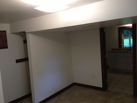 5th image of 307 Meadville St #2