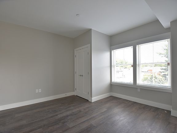 5th image of 253 Walden St Unit 408