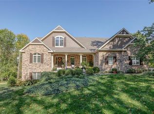 2614 W 92nd St, Leawood, KS 66206