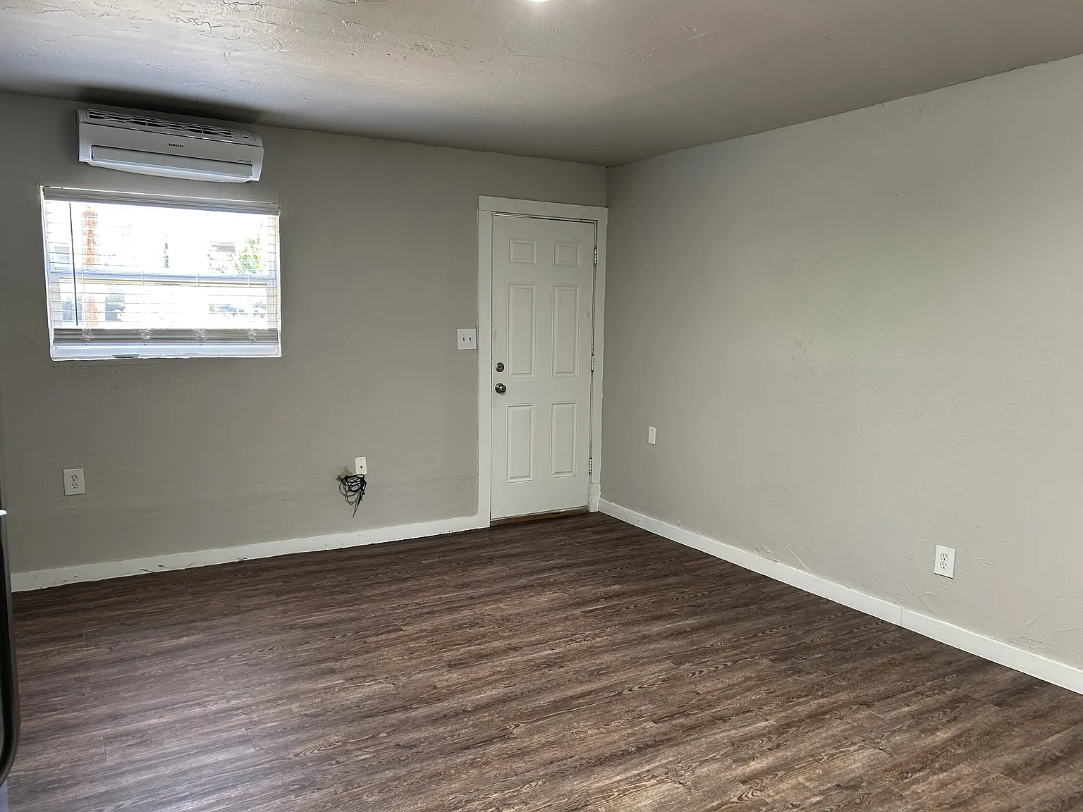 123 NW 25th - 1 — Photo 4