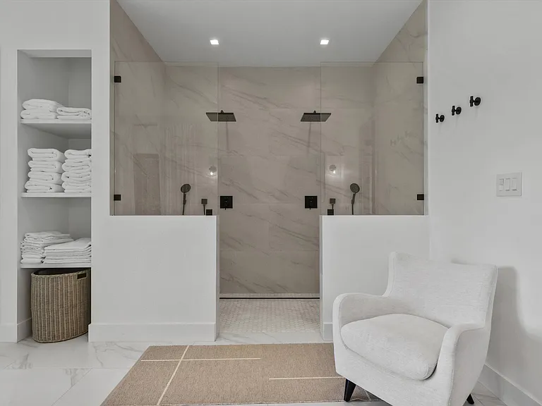 11685 Maidstone Dr — Photo 47