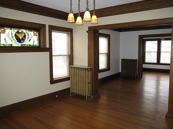2nd image of 3220 Aldrich Ave S APT 1