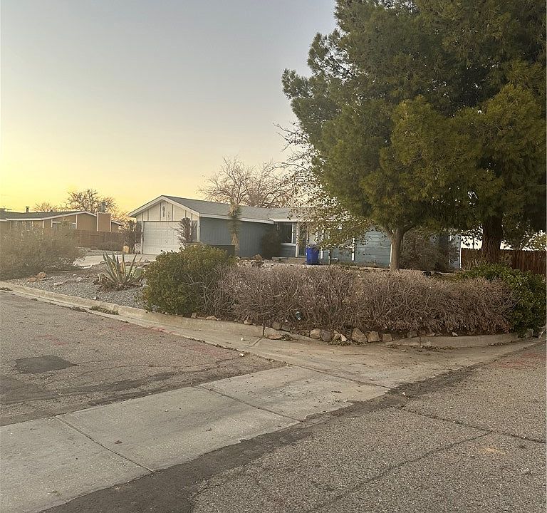 1st image of 9884 Forest Ct