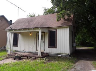 2524 W Walker St, Denison, TX 75020