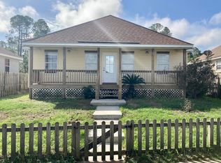 3063 Longfellow Rd, Bay Saint Louis, MS 39520