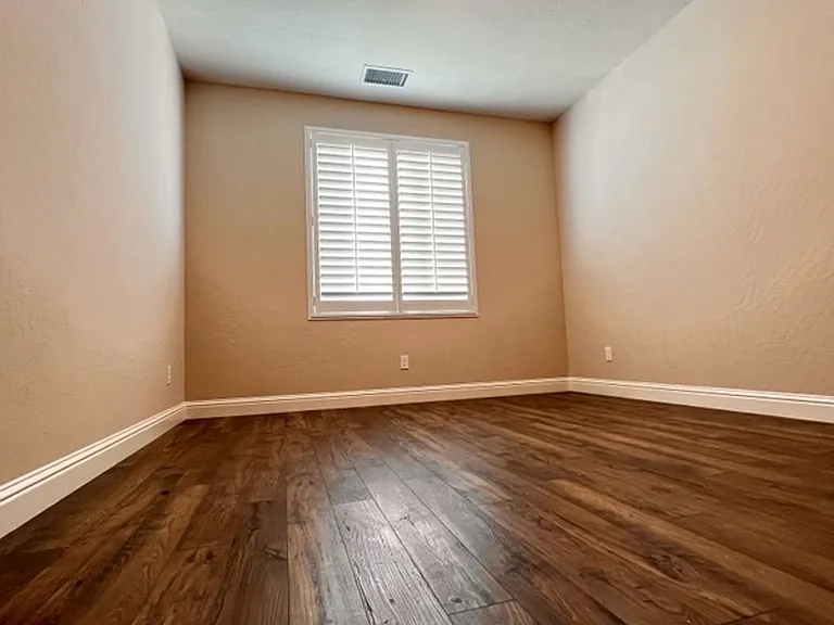 1821 W Corvina Ave — Photo 24