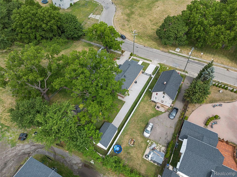 138 Mechanic St, photo 28