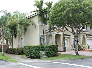 5663 NW 112th Pl, Doral, FL 33178