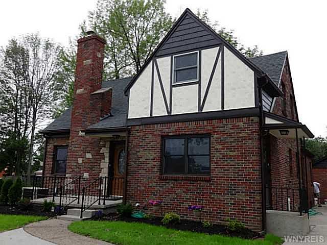 1st image of 1236 Colvin Blvd