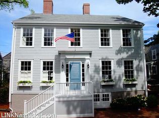 12 Pine St, Nantucket, MA 02554