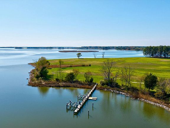 3rd image of 29031 Howell Point Rd