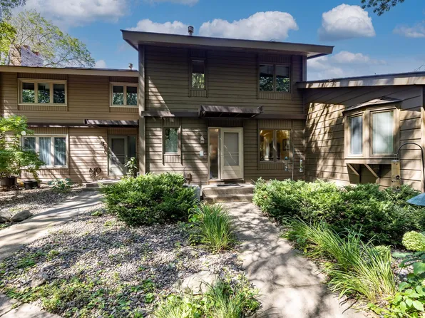 64 Birnamwood Dr, Burnsville, MN 55337