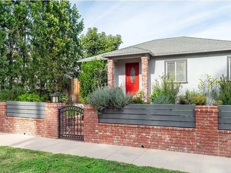 Northvale Rd — Photo 1