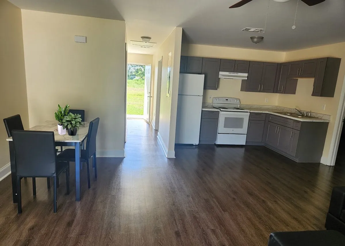 Building Photo - 128 Ronald Pride Blvd #1