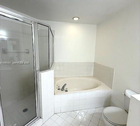 5th image of 11612 NW 50th Ter #11612