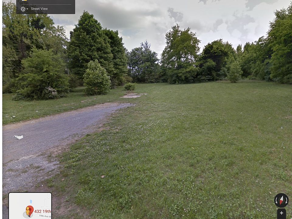 2nd image of 434 19th Ave W