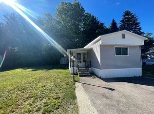 River Pines, Nashua, NH 03062