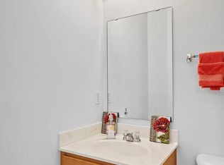 15601 Lilac Dr, Eden Prairie, MN 55347