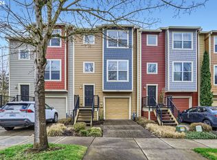 2133 NE Cadbury Ave, Hillsboro, OR 97006
