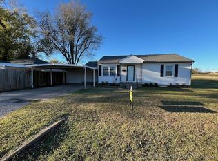 5745 W 2nd St, Tulsa, OK 74127