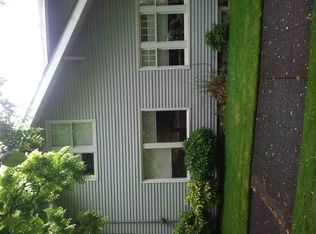 1802 NE 73rd St, Seattle, WA 98115