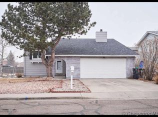 1509 Elkhorn Dr, Cheyenne, WY 82007