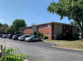 111 Harrington Ave APT 2, Crown Point, IN 46307
