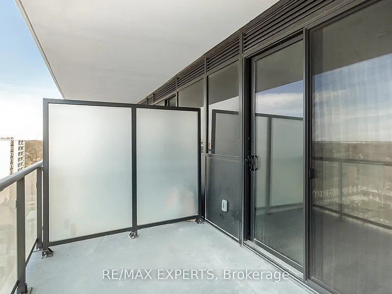 2075 Lakeshore Rd #910 — Photo 41